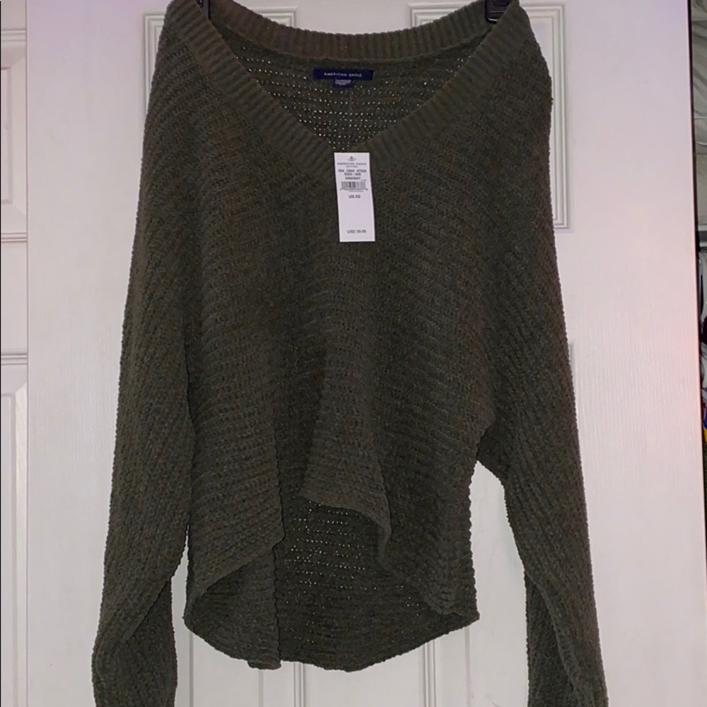 American Eagle Sweater